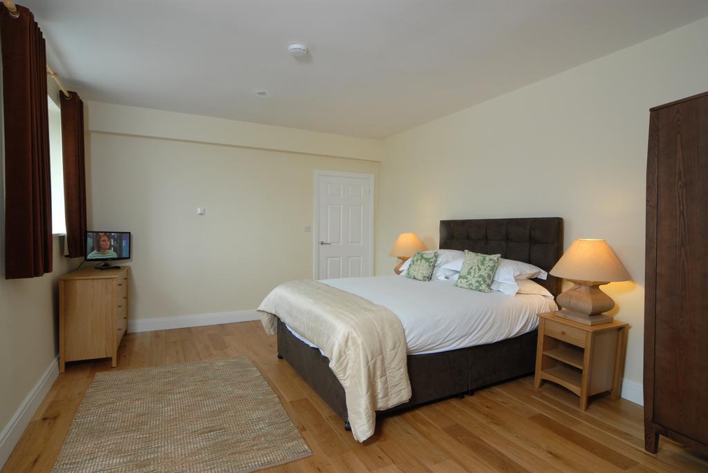 Unicorn Aparthotel Suites Stow-on-the-Wold ภายนอก รูปภาพ