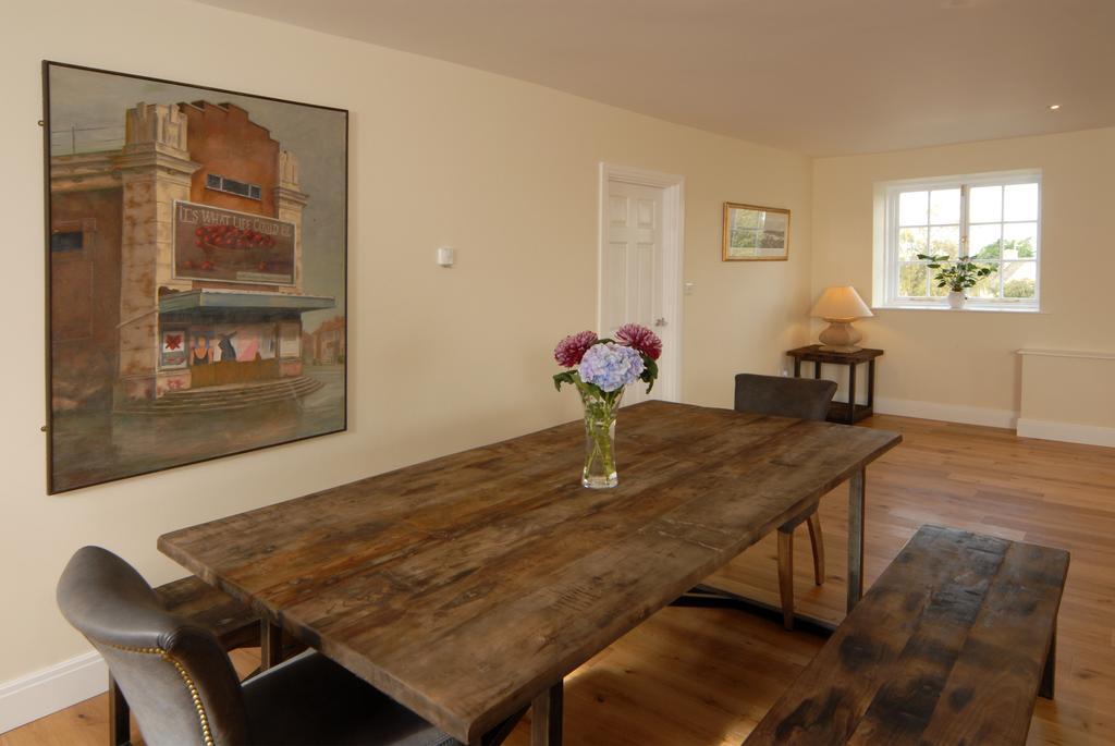Unicorn Aparthotel Suites Stow-on-the-Wold ภายนอก รูปภาพ
